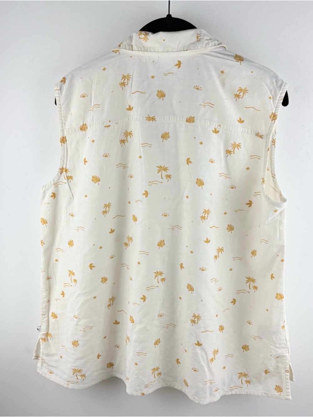 Eddie Bauer Sleeveless Collared Blouse Shirt Ivory Gold Tropical Outdoor Medium - Picture 7 of 8